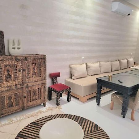 Riad Isahiac Avec Piscine En Exclusivite مراكش المظهر الخارجي الصورة